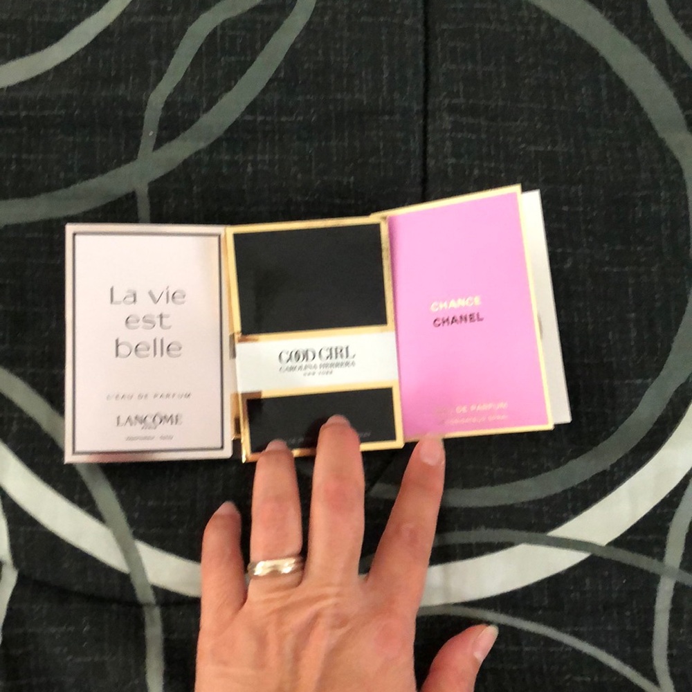 La vie est belle, Good Girl, Chanel Chance samples